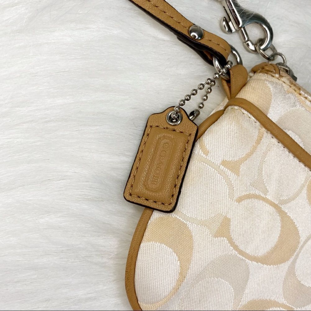 Coach Signature Wristlet - Picture 4 of 5